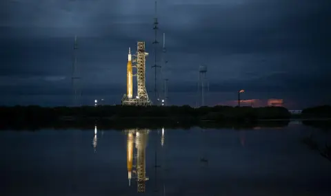 Далеч от Земята! Екипажът на "Артемис II" счупи 56-годишен рекорд  - 1