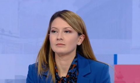 Цветелина Пенкова: С приемането на еврото лихвите по кредитите ще паднат - 1