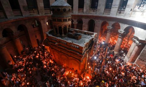 Открит е древен олтар в църквата "Възкресение Христово" в Йерусалим - 1