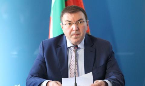 Министър Ангелов с извънредни новини, свързани с кризата с COVID - 1