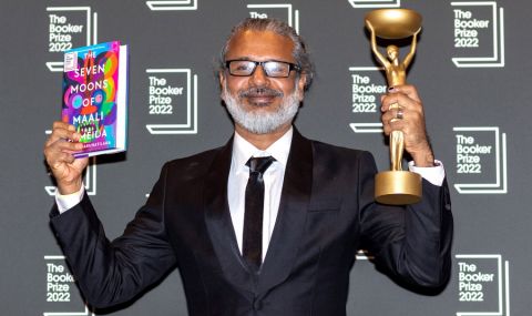 Писател от Шри Ланка спечели наградата "Букър" за 2022г.  - 1