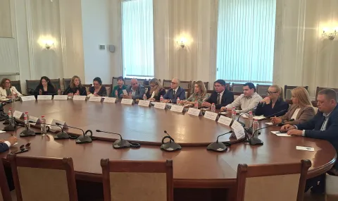 ЦИК увери мисия на ОССЕ, че работи за укрепване на доверието в изборния процес - 1