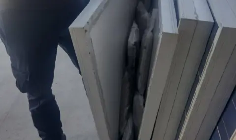 Откриха близо 50 кг марихуана в соларни панели - 1