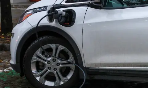 They are building a network of fast chargers for electric vehicles  - 1