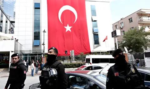 29 души заподозрени във връзки с "Ислямска държава" са задържани от турските власти