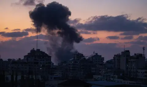 Бивши шефове на Мосад и армията призоваха Тръмп: Натиснете Нетаняху да спре войната в Газа - 1