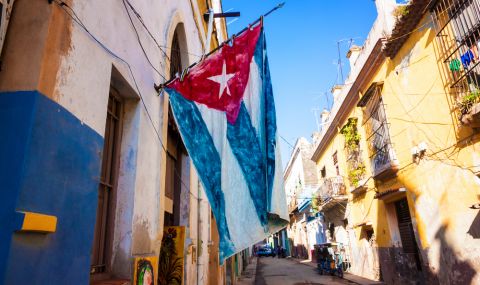 Куба отмени традиционния първомайски парад поради недостиг на гориво - 1