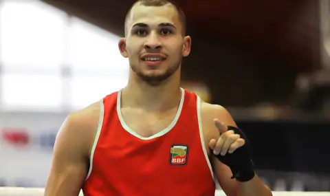 Радослав Росенов остана с бронз от Световното по бокс след драматичен полуфинал - 1