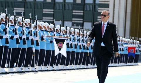 Турските власти издадоха заповед за ареста на Хакан Шюкюр - 1