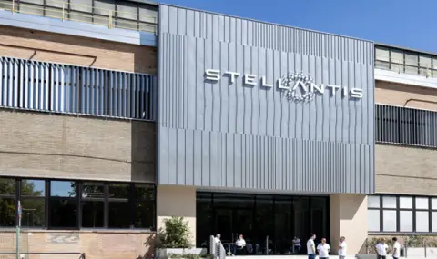 Stellantis обмисля да изнесе производството си от Обединеното кралство - 1