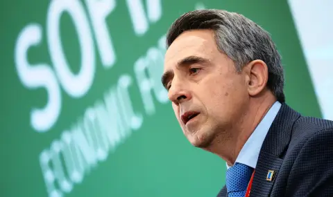 Плевнелиев за оставката на Радев: За мен това е сериозно падение на българската демокрация