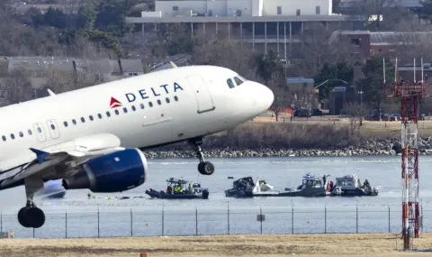 Самолет на British Airways се върна в Лондон след авария - 1