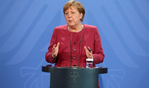 Меркел: Ще накажем тези, които разпространяват омраза към евреите по улиците - 1