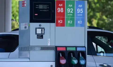 По 1 лев за 1 литър бензин ще плащат чужденците в Казахстан - 1