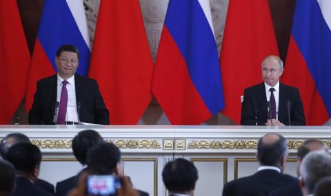 На четири очи! Си Дзинпин и Владимир Путин с виртуална лидерска среща в сряда - 1