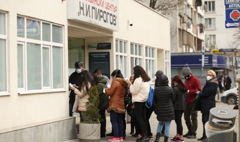 Защо в България антиваксърите станаха мнозинство - 1