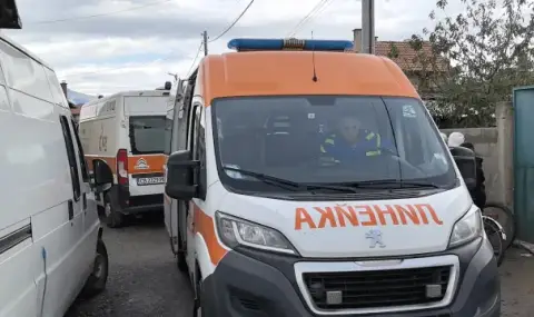 Трагедия в София!  24-годишен младеж загина! Хале се срина върху трима работници