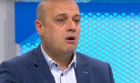 Проданов: Напрежението в БСП се е събирало с години, Конгресът го отпуши и мисля, че нещата ще тръгнат в друга посока - 1