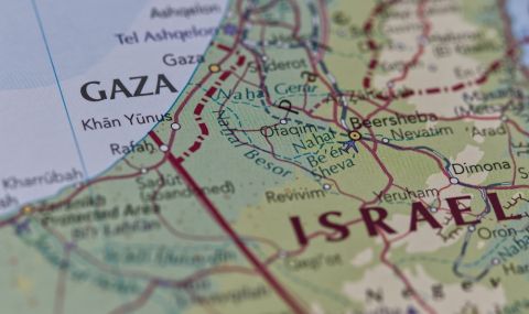 Удари в южната част на Газа от Израел убиха 32-ма палестинци  - 1