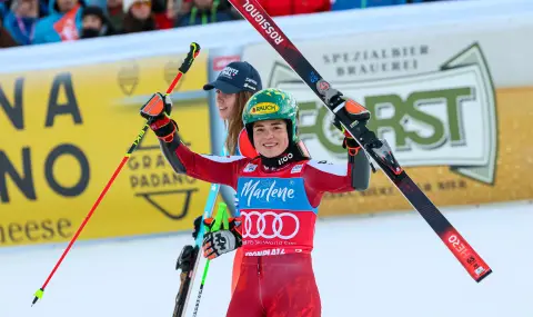 Юлия Шайб с бляскава победа в Кронплац  - 1