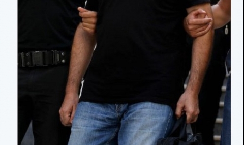 Арести на 42 журналисти в Турция (снимки) снимка #13