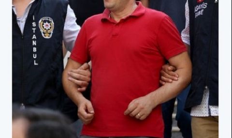 Арести на 42 журналисти в Турция (снимки) снимка #16