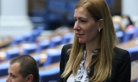 Николина Ангелкова: Няма да има промяна в данъчната политика - 1