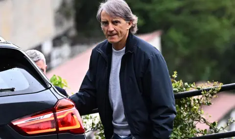 Роберто Манчини прави истински фурор в Катар  - 1