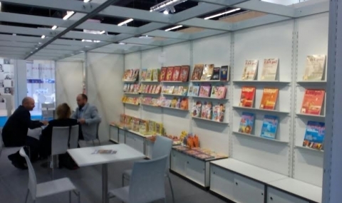 Щандът за книги на панаира във Франкфурт е избран от издателствата - 1