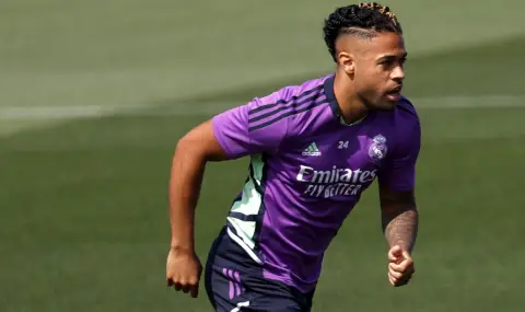 Бивш нападател на Реал Мадрид подписа с Алавес след една година без отбор - 1