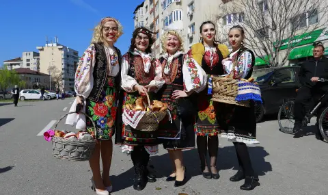 Колко харчат румънците за великденската трапеза