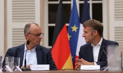 Еманюел Макрон: Ако Путин не се срещне със Зеленски, това директно означава, че просто е измамил Тръмп - 1