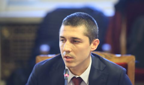 Мирослав Иванов остава зам.-председател на НС - 1