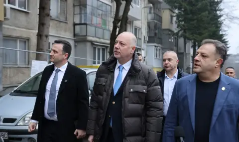 Zhelyazkov: We are leaving a significant resource in the fund and in the Bulgarian Development Bank for the renovation of Bulgarian citizens' homes  - 1