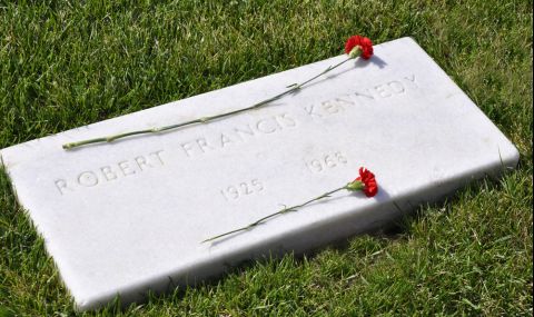 5 юни 1968 г. Убит е Робърт Кенеди - 1