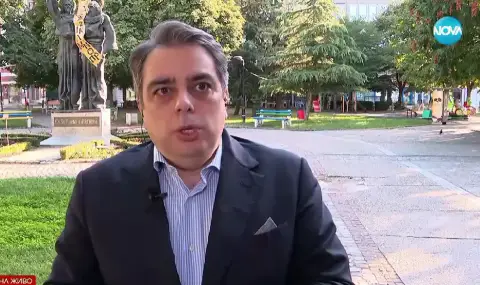 Асен Василев: Пеевски нас няма да успее „да ни сгъне” - 1