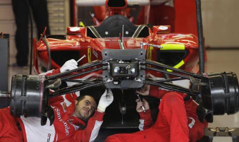Пирели разследват гумите нa Ferrari - 1