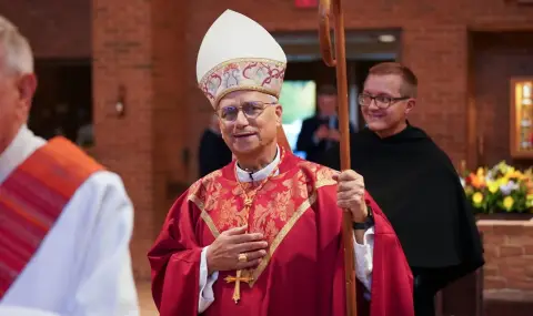 Новият папа е фен на тениса и Алкарас - 1