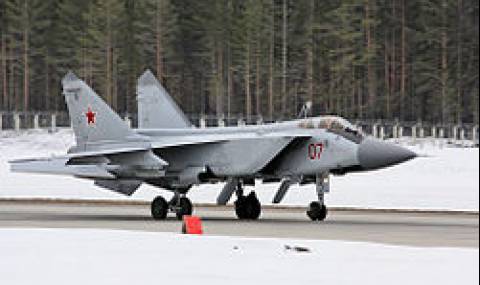 Изтребител МиГ-31 се разби в Русия - 1