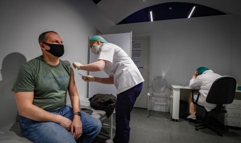 Русия твърди, че нейна ваксина има 100% ефективност - 1