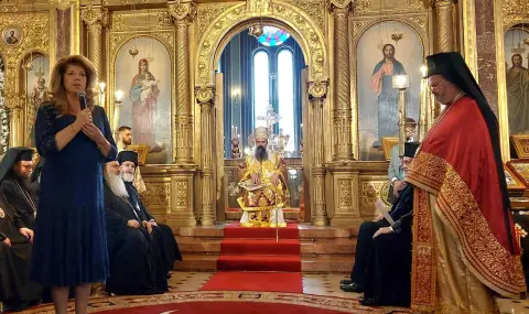 Йотова в Истанбул: Трябва да преследваме мира 