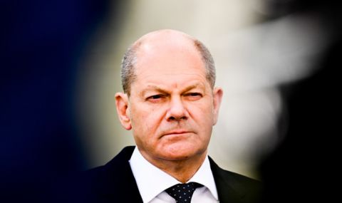 Предстоящото посещение на Шолц в Китай породи напрежение в Германия - 1