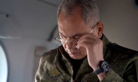 Руският министър на отбраната инспектира войските в Украйна - 1