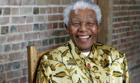 Картина на Мандела бе продадена за огромна сума - 1