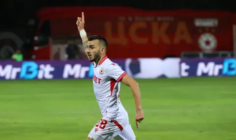 Йоанис Питас каза "да" на любимата си Амброзия – звездата на ЦСКА вече е женен - 1