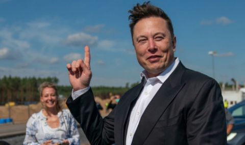 Медведев наредил спътникът "Старлинк" да бъде унищожен - 1