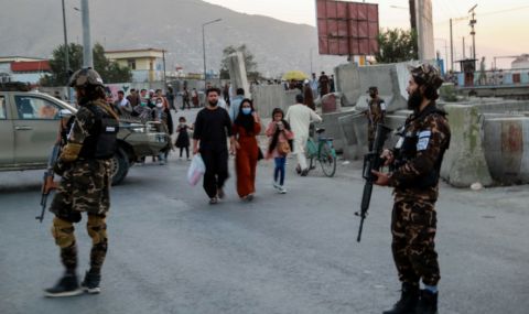 Бомбен атентат в Кабул взе жертви  - 1