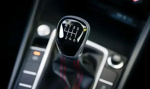 Volkswagen вече не предлага коли с механична трансмисия в САЩ - 1
