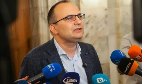 Мартин Димитров: Това левичарско правителство бута България към по-високи данъци - 1