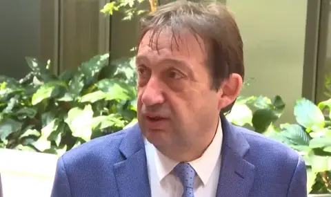 Министър Шишков: Ще прекратим практиката да се дават аванси за строителство без завършени проекти